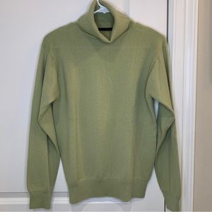 Country Shop Green Cashmere VINTAGE Turtleneck Sweater Size Small